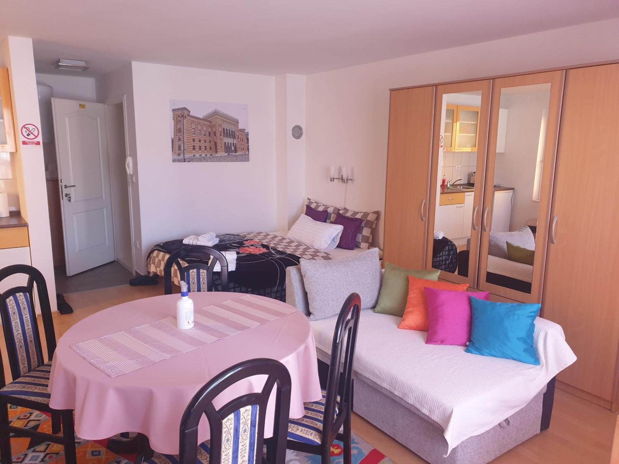 Apartments Kira Sarajevo Bagian luar foto
