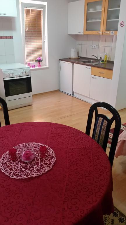 Apartments Kira Sarajevo Bagian luar foto