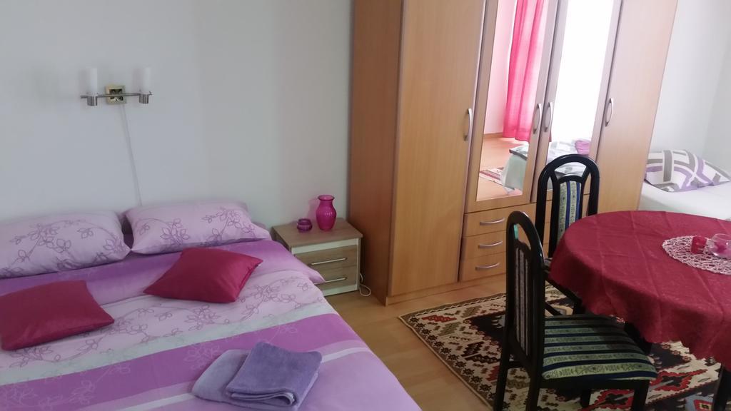 Apartments Kira Sarajevo Bagian luar foto